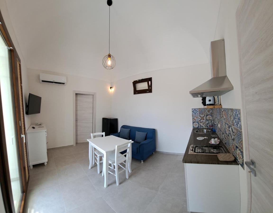 Claudette Apartments Марсала Стая снимка